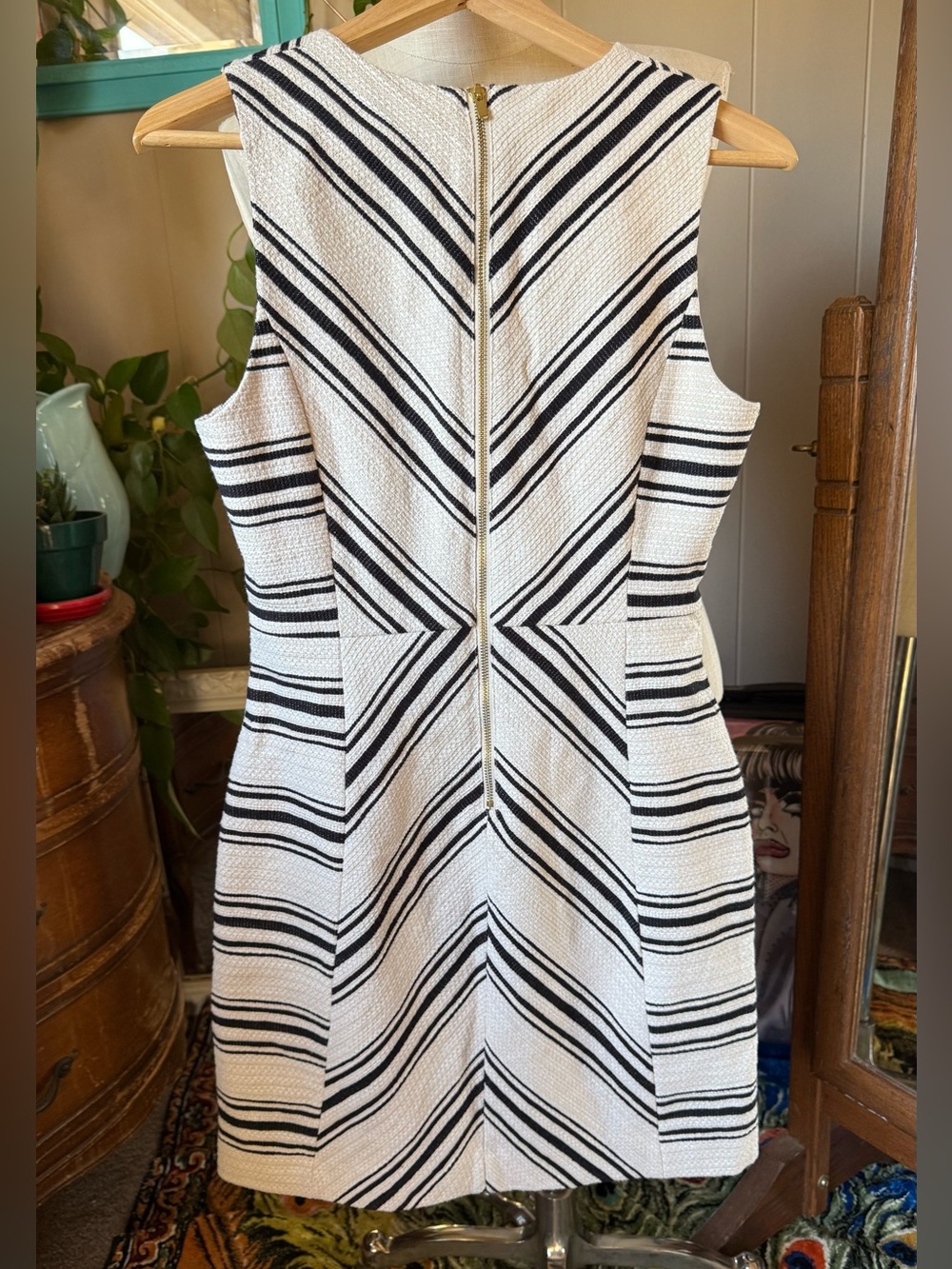 H&M Sleeveless round neck lined Tweed Cream and Black Striped Work Dress. 8 - Picture 6 of 9